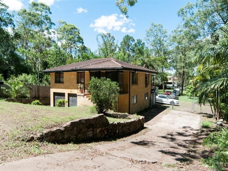 6 Frangipani Street, Bellbird Park QLD 4300