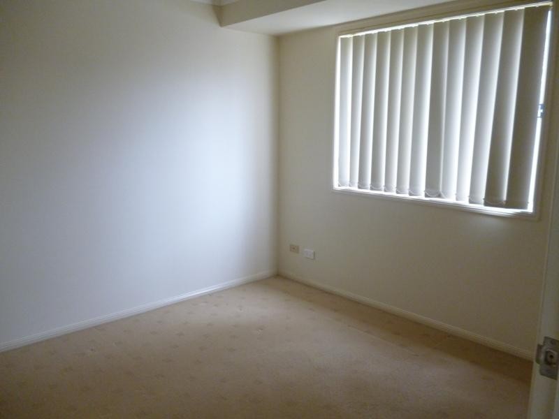 12 Saridakis Court, Goodna QLD 4300