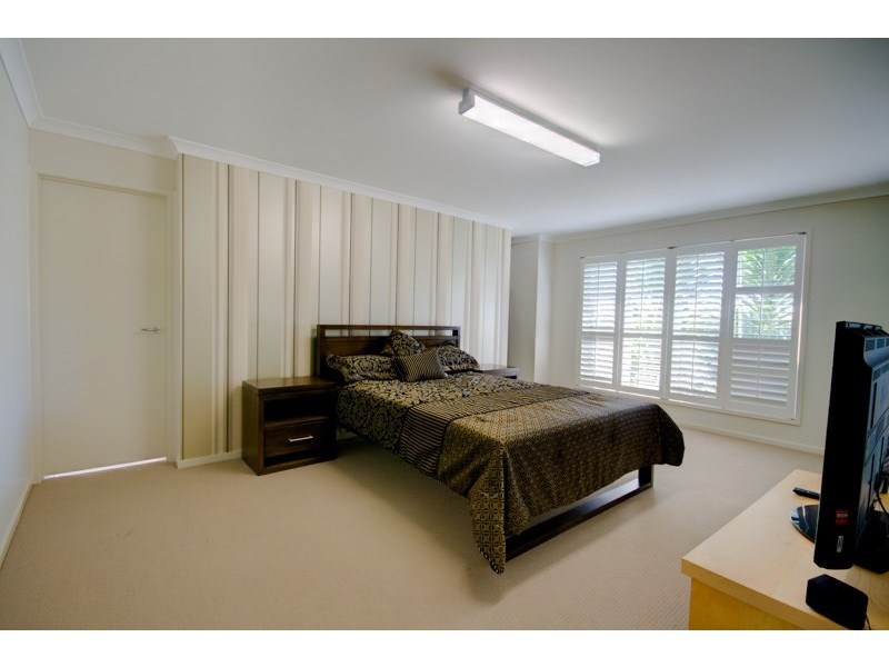 176 Alawoona Street, Redbank Plains QLD 4301