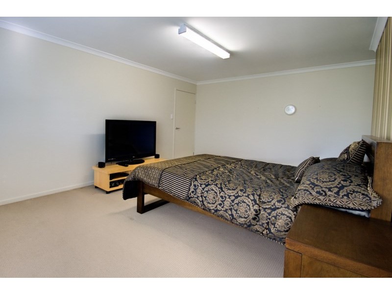 176 Alawoona Street, Redbank Plains QLD 4301