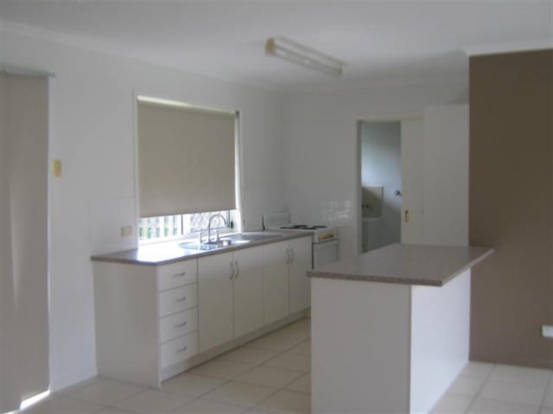 1/5 Broadfoot Drive, Goodna QLD 4300