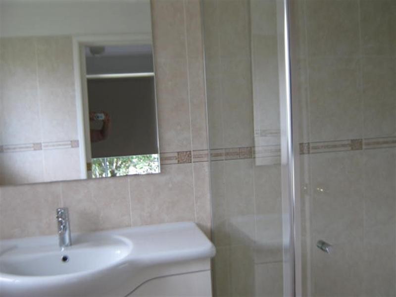 1/5 Broadfoot Drive, Goodna QLD 4300