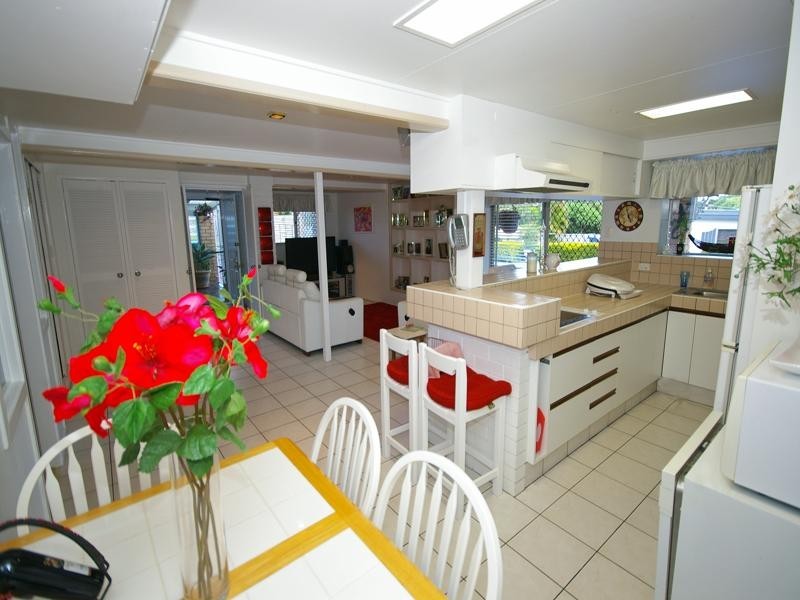 4 Oborn Street, Redbank Plains QLD 4301