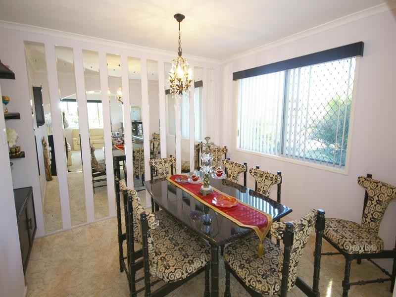 4 Oborn Street, Redbank Plains QLD 4301