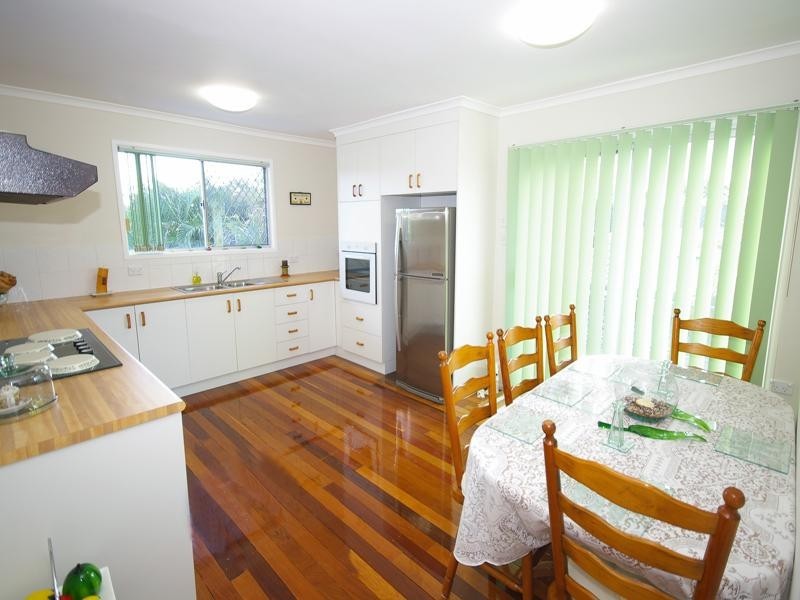 4 Oborn Street, Redbank Plains QLD 4301