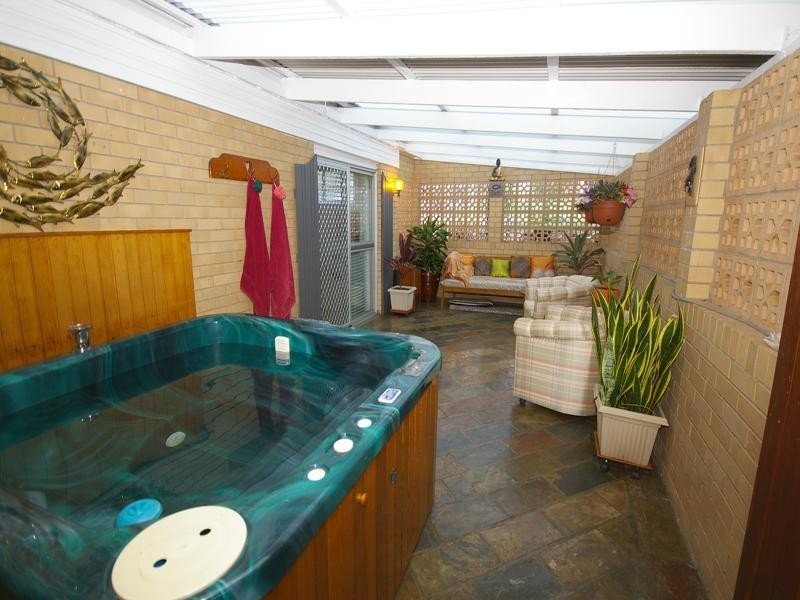 4 Oborn Street, Redbank Plains QLD 4301