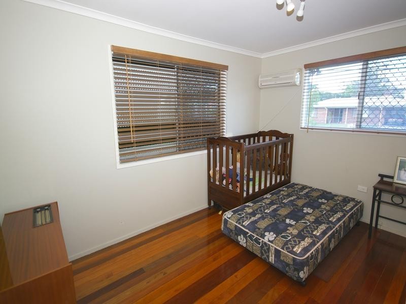 4 Oborn Street, Redbank Plains QLD 4301