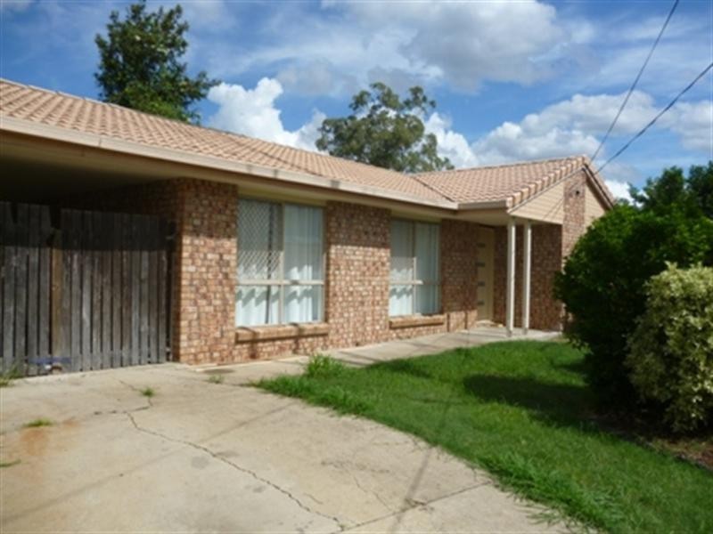 11 Eucalyptus Crescent, Redbank Plains QLD 4301