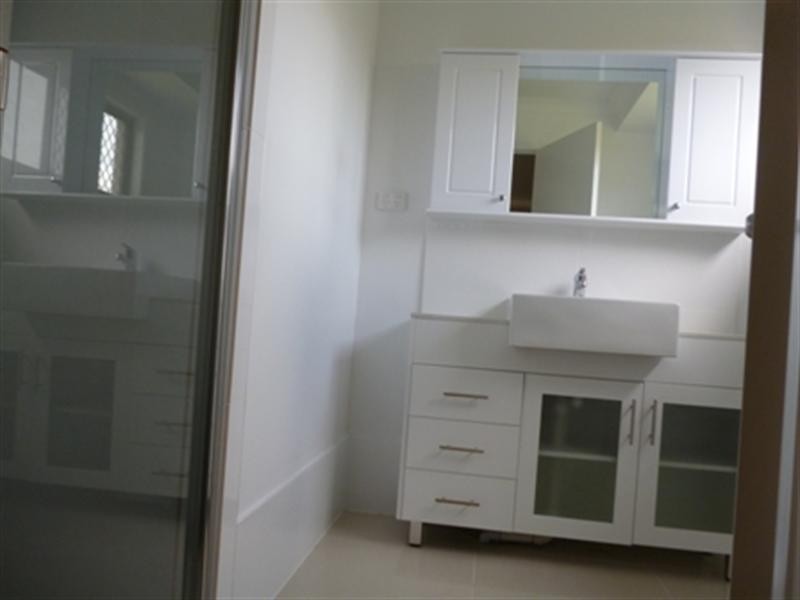 11 Eucalyptus Crescent, Redbank Plains QLD 4301