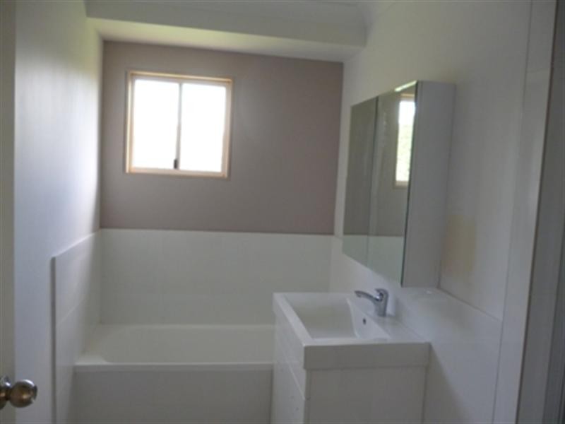 11 Eucalyptus Crescent, Redbank Plains QLD 4301