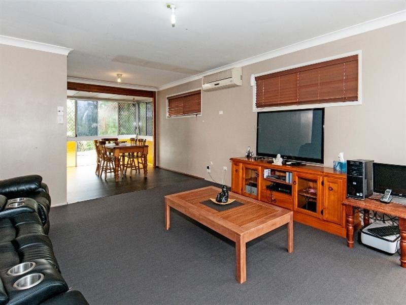7 Millocker Court, Bellbird Park QLD 4300