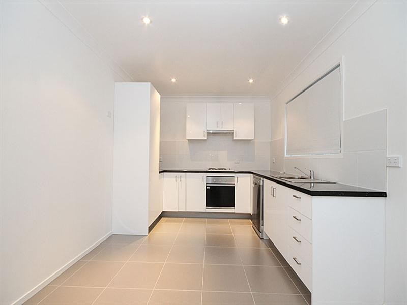 11 Cox Crescent, Goodna QLD 4300