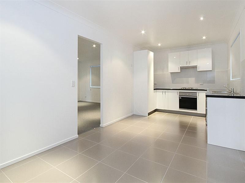 11 Cox Crescent, Goodna QLD 4300