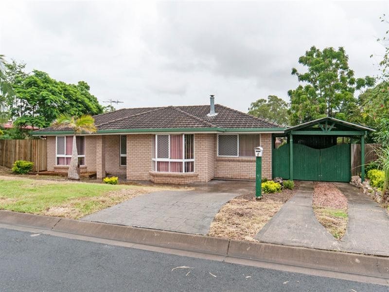 4 Penrose Circuit, Redbank Plains QLD 4301