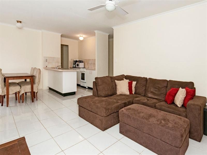 1/17 Somerfield Street, Redbank Plains QLD 4301