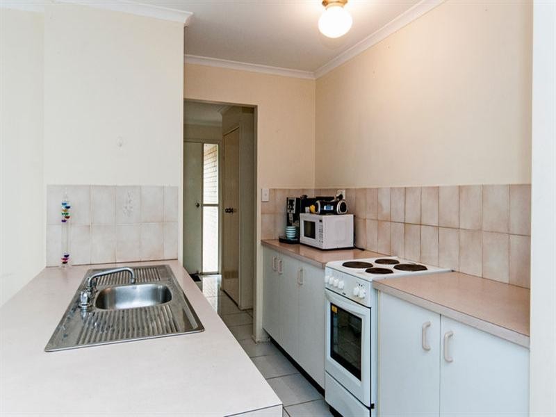 1/17 Somerfield Street, Redbank Plains QLD 4301