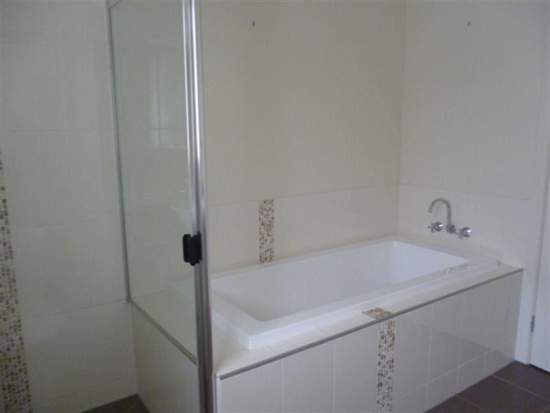 27 Huntley Crescent, Redbank Plains QLD 4301