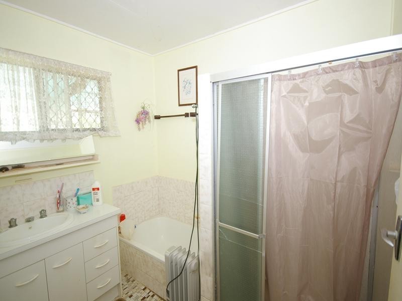 100 Queen Street, Goodna QLD 4300