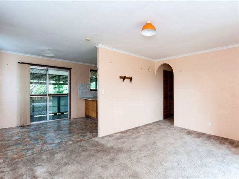 12 Glen Avon Drive, Redbank Plains QLD 4301