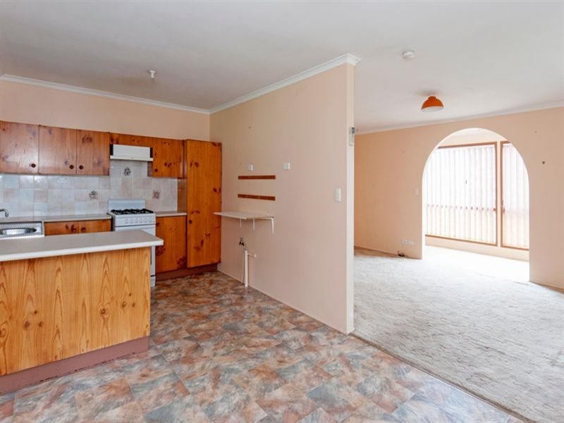 12 Glen Avon Drive, Redbank Plains QLD 4301