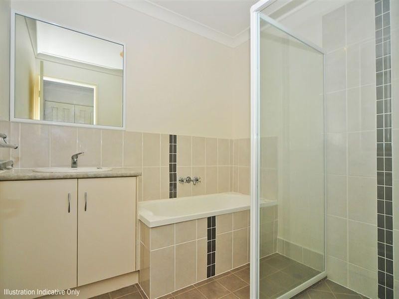 1/46 Berrigan Street, Redbank Plains QLD 4301