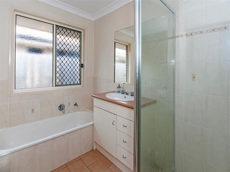 11 Barnes Court, Redbank QLD 4301