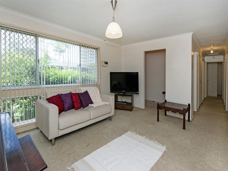 28 Dobell Avenue, Collingwood Park QLD 4301