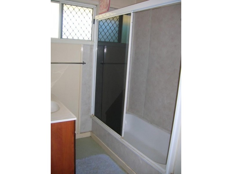 1 Mitchell Street, Riverview QLD 4303