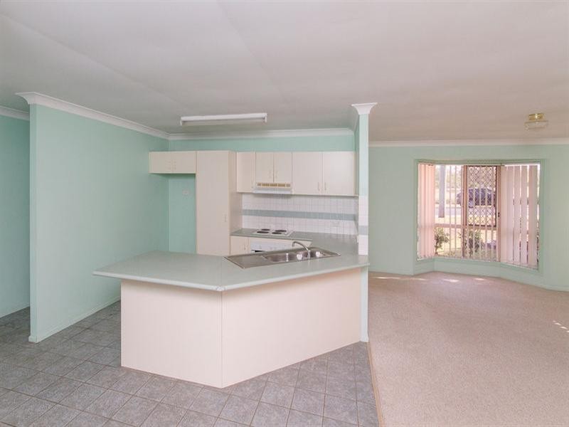 389 South Station Road, Raceview QLD 4305