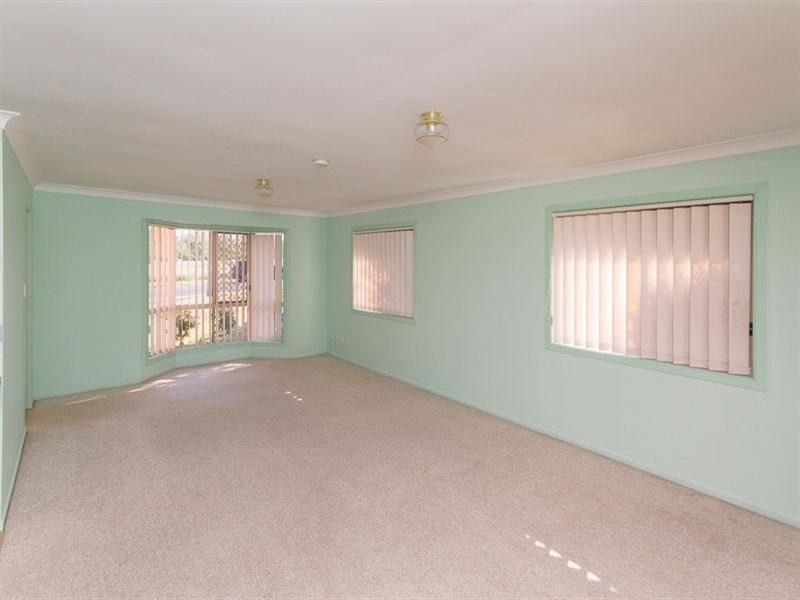 389 South Station Road, Raceview QLD 4305