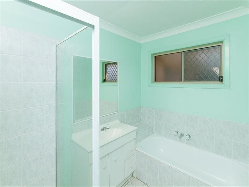 389 South Station Road, Raceview QLD 4305