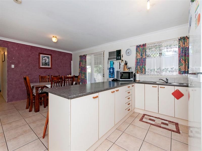 3 Henry Samuel Drive, Redbank Plains QLD 4301