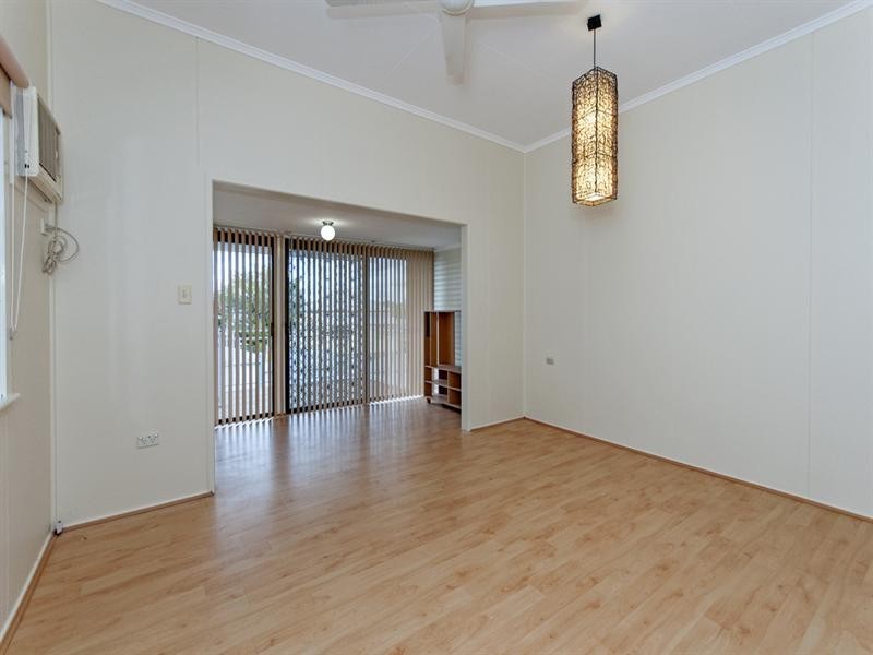 1 Barram Street, Goodna QLD 4300