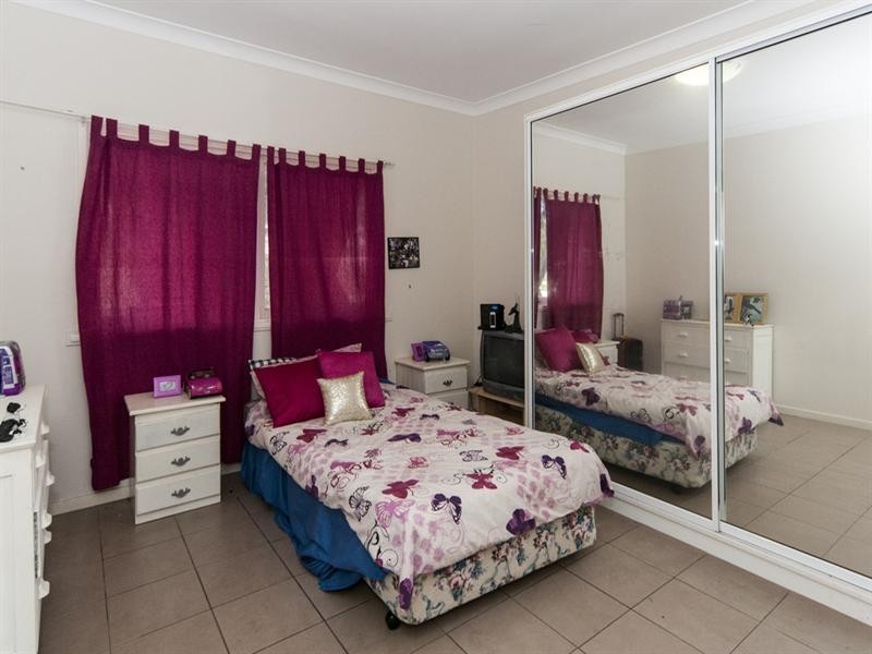 85 Bertha, Goodna QLD 4300