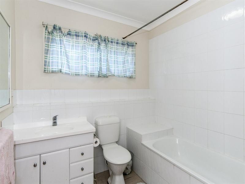 85 Bertha, Goodna QLD 4300