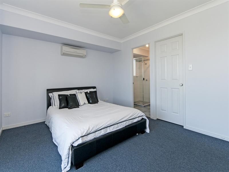 14 Banjo Place, Springfield QLD 4300