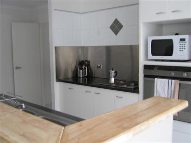 4 Forgan Smith Street, Collingwood Park QLD 4301