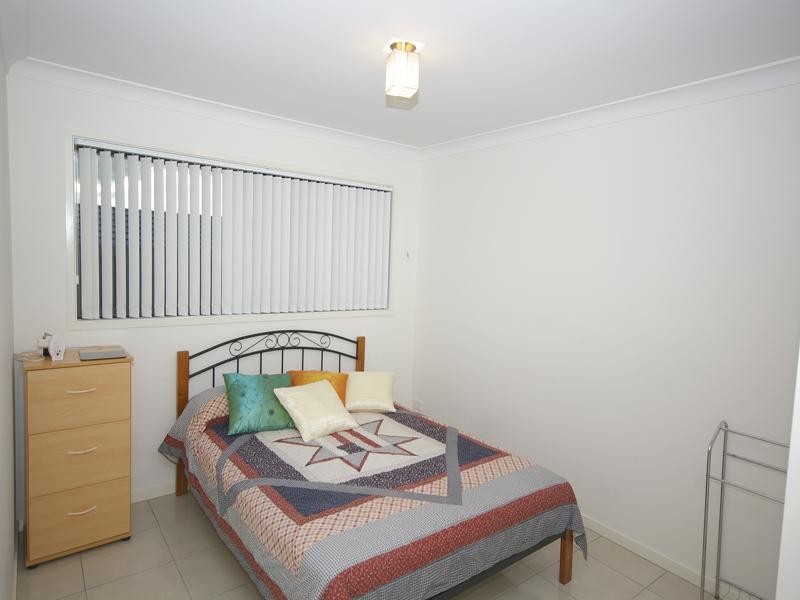 252 Alawoona Street, Redbank Plains QLD 4301