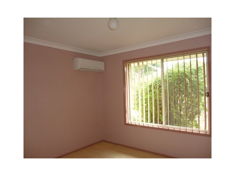 27 Ingles Drive, Redbank Plains QLD 4301