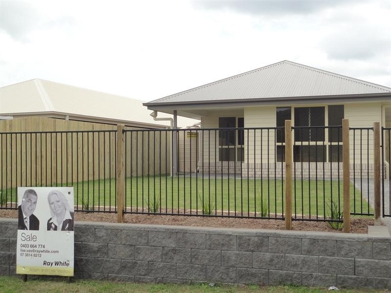 26 Lamington Drive, Redbank Plains QLD 4301