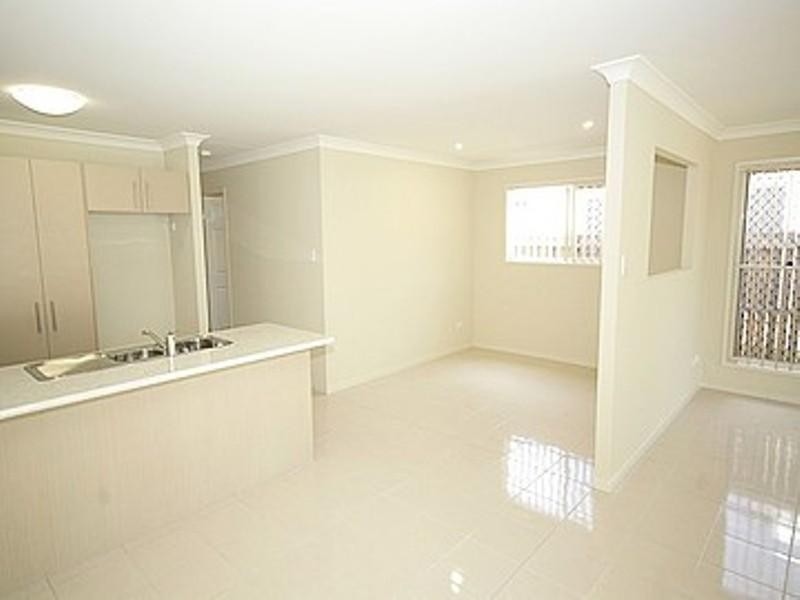 26 Lamington Drive, Redbank Plains QLD 4301