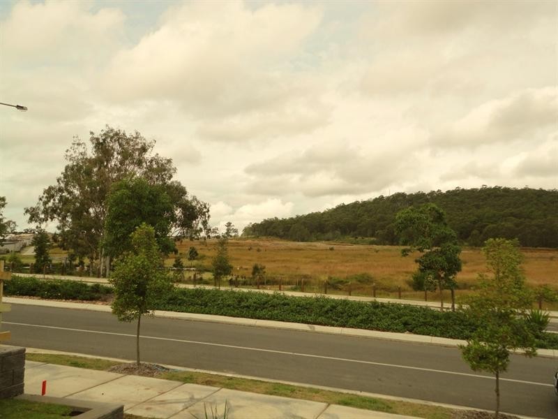 26 Lamington Drive, Redbank Plains QLD 4301
