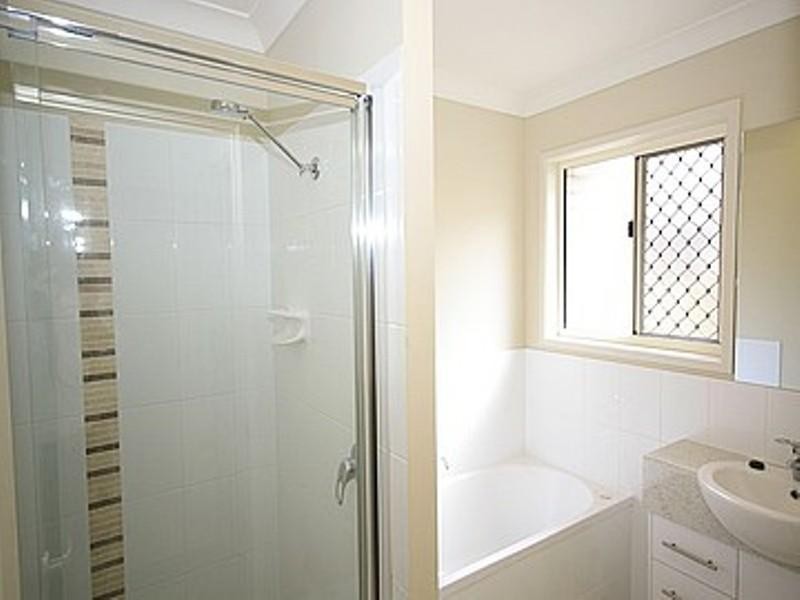 26 Lamington Drive, Redbank Plains QLD 4301