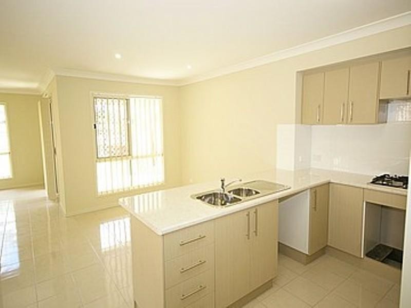 26 Lamington Drive, Redbank Plains QLD 4301