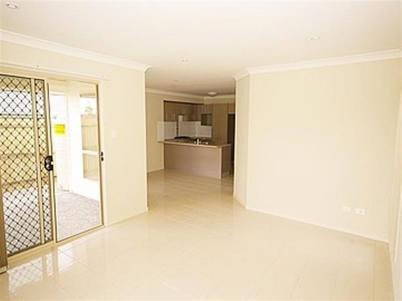 26 Lamington Drive, Redbank Plains QLD 4301
