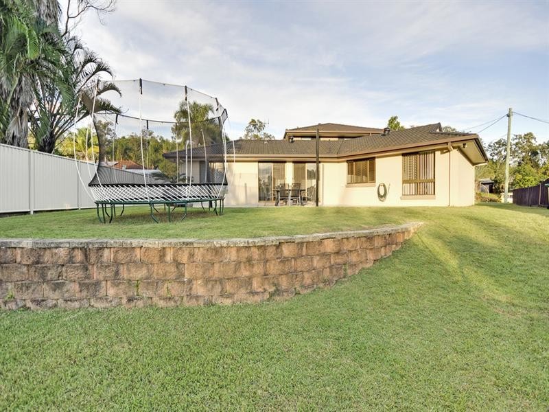 20 Carissa Court, Camira QLD 4300