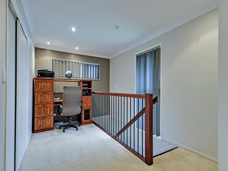 20 Carissa Court, Camira QLD 4300