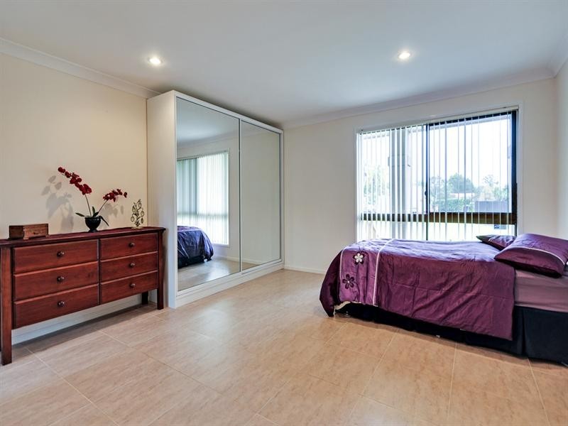 20 Carissa Court, Camira QLD 4300