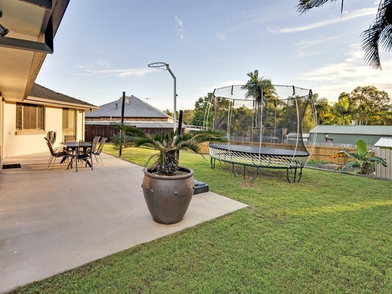 20 Carissa Court, Camira QLD 4300