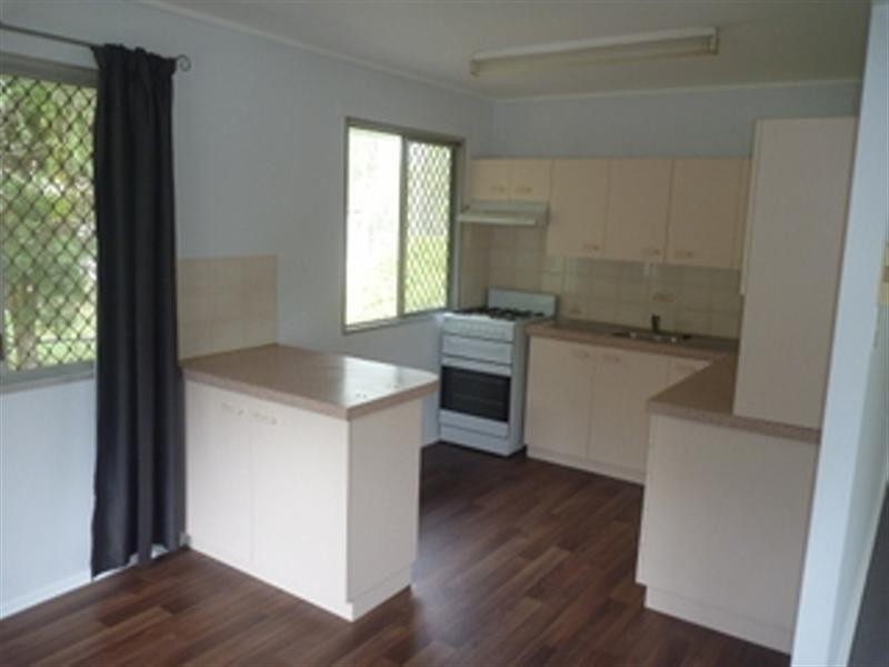 31 Dorsey Crescent, Bundamba QLD 4304